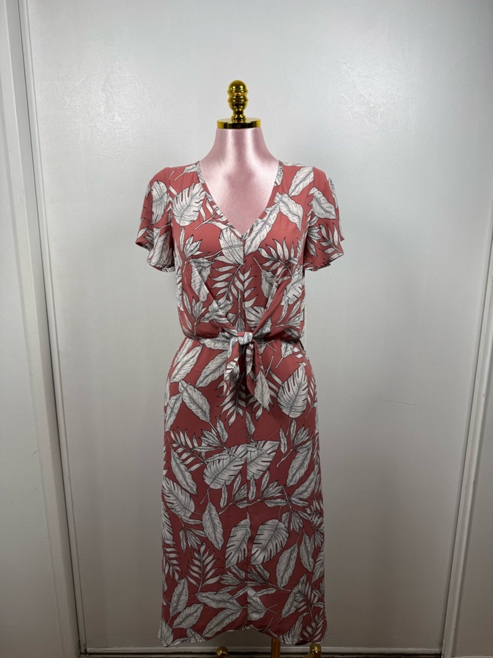 Sienna Sky Tropical Leaf Print Midi Dress Tie Waist Short Sleeve Pink Size S